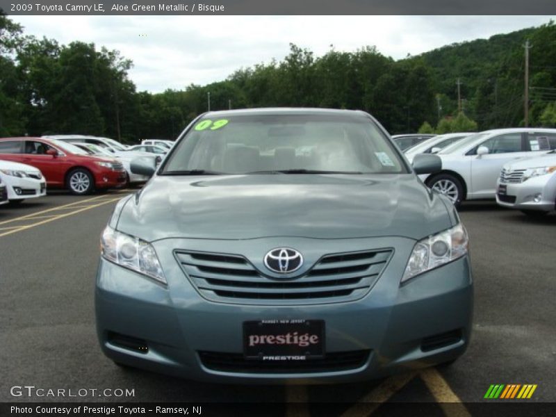 Aloe Green Metallic / Bisque 2009 Toyota Camry LE