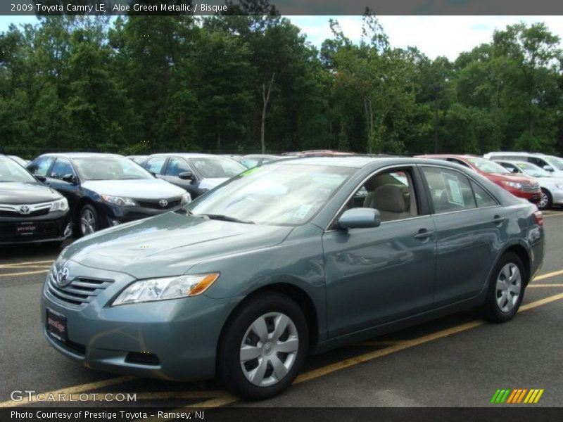 Aloe Green Metallic / Bisque 2009 Toyota Camry LE
