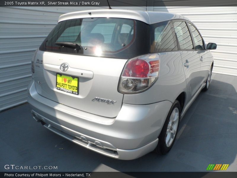 Silver Streak Mica / Dark Gray 2005 Toyota Matrix XR