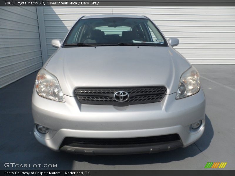 Silver Streak Mica / Dark Gray 2005 Toyota Matrix XR