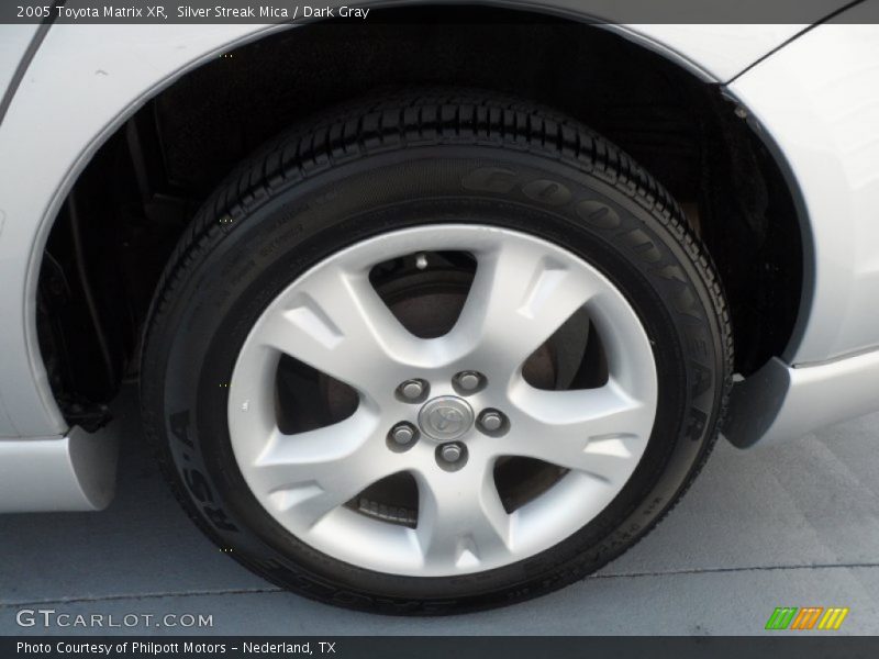 Silver Streak Mica / Dark Gray 2005 Toyota Matrix XR