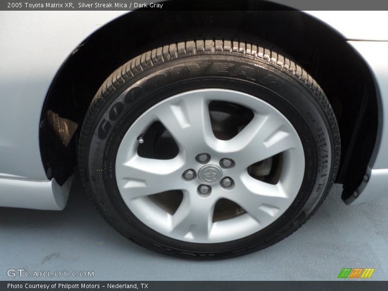 Silver Streak Mica / Dark Gray 2005 Toyota Matrix XR
