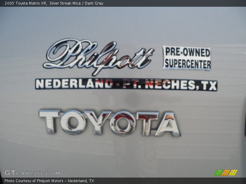 Silver Streak Mica / Dark Gray 2005 Toyota Matrix XR