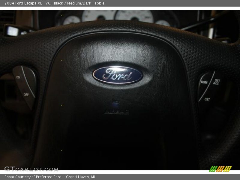 Black / Medium/Dark Pebble 2004 Ford Escape XLT V6