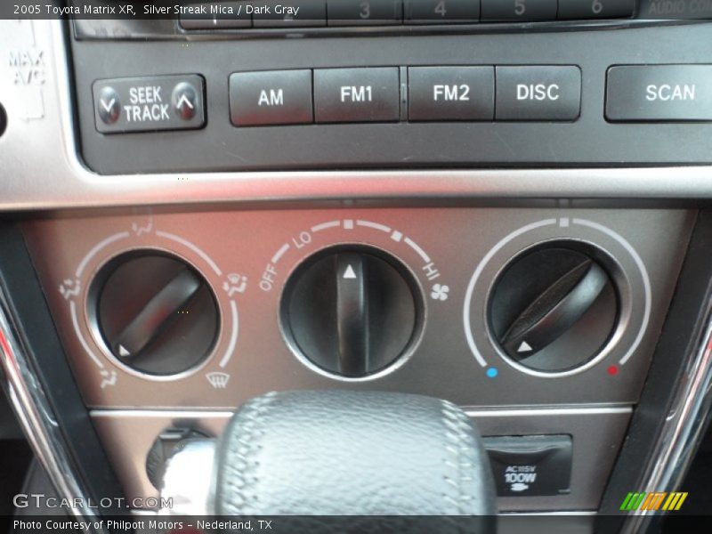 Silver Streak Mica / Dark Gray 2005 Toyota Matrix XR