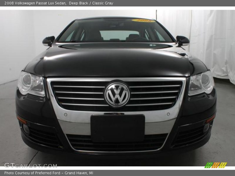 Deep Black / Classic Gray 2008 Volkswagen Passat Lux Sedan