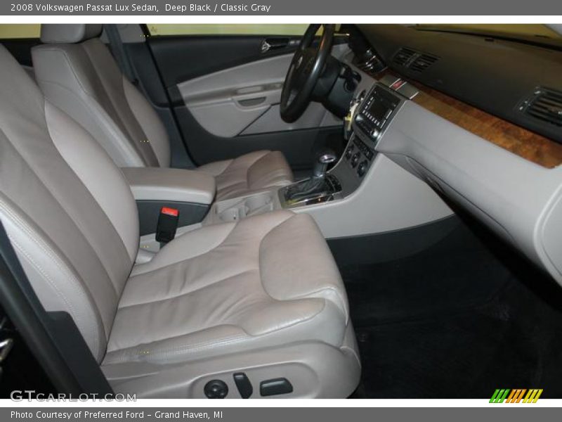 Deep Black / Classic Gray 2008 Volkswagen Passat Lux Sedan