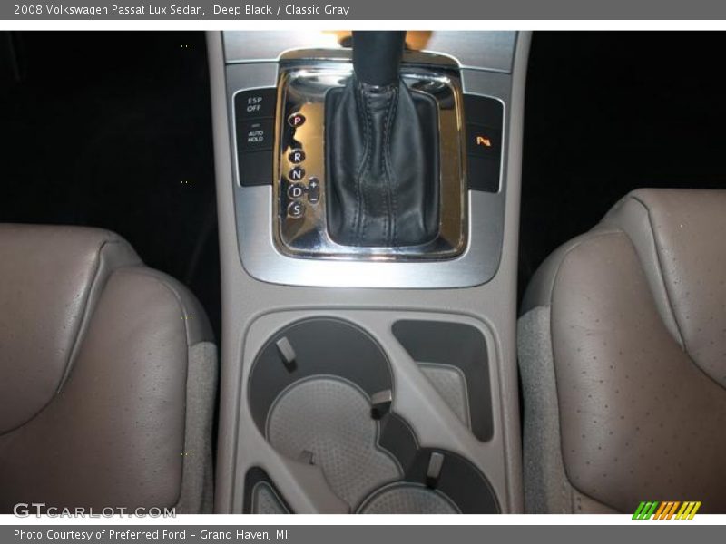 Deep Black / Classic Gray 2008 Volkswagen Passat Lux Sedan
