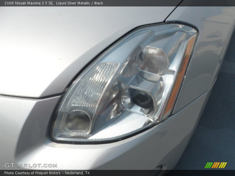 Liquid Silver Metallic / Black 2006 Nissan Maxima 3.5 SE