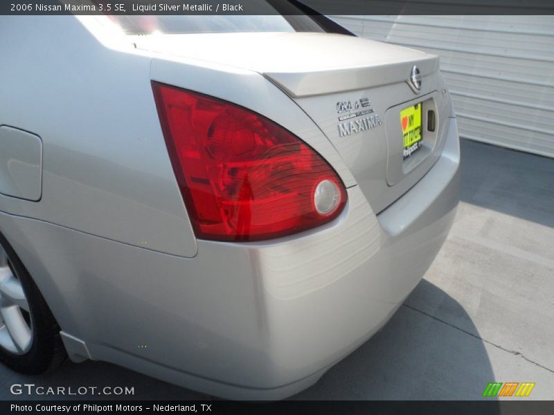 Liquid Silver Metallic / Black 2006 Nissan Maxima 3.5 SE