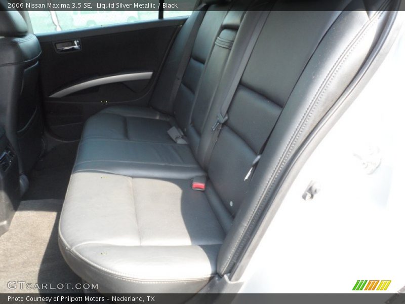 Liquid Silver Metallic / Black 2006 Nissan Maxima 3.5 SE