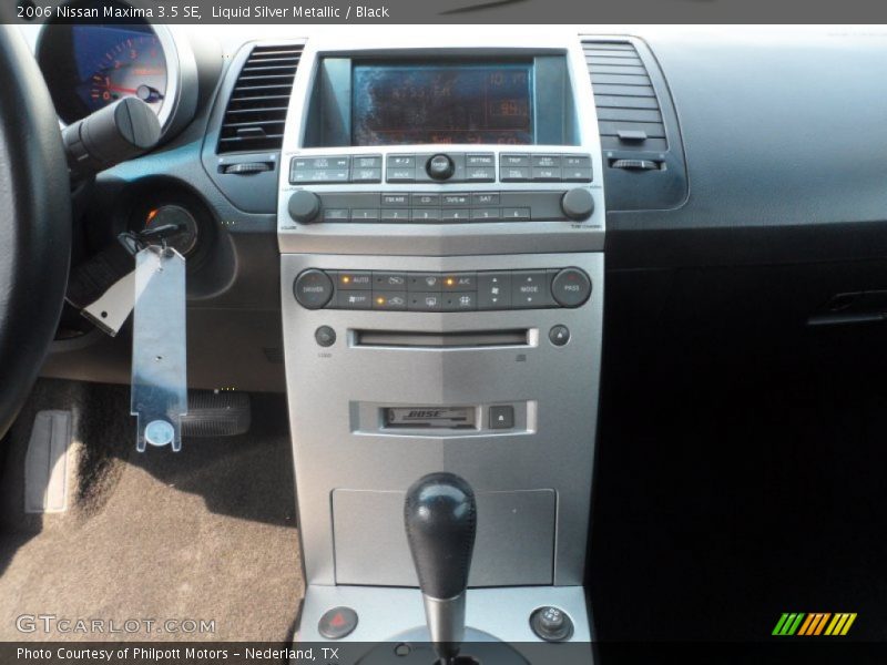 Liquid Silver Metallic / Black 2006 Nissan Maxima 3.5 SE