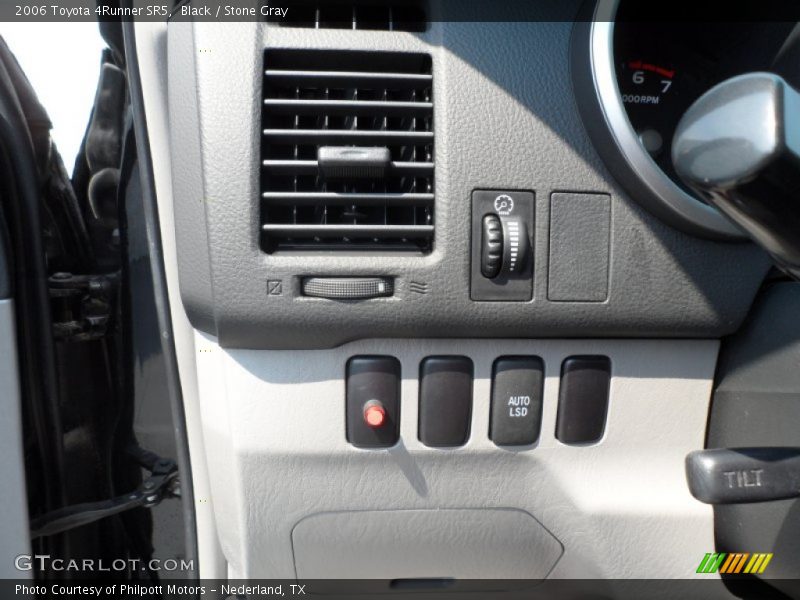 Black / Stone Gray 2006 Toyota 4Runner SR5