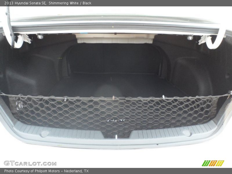 Shimmering White / Black 2013 Hyundai Sonata SE