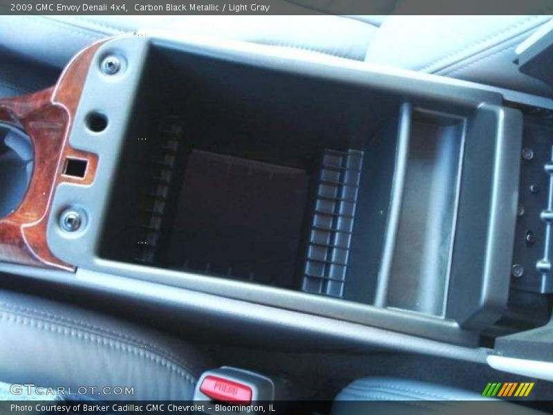 Carbon Black Metallic / Light Gray 2009 GMC Envoy Denali 4x4