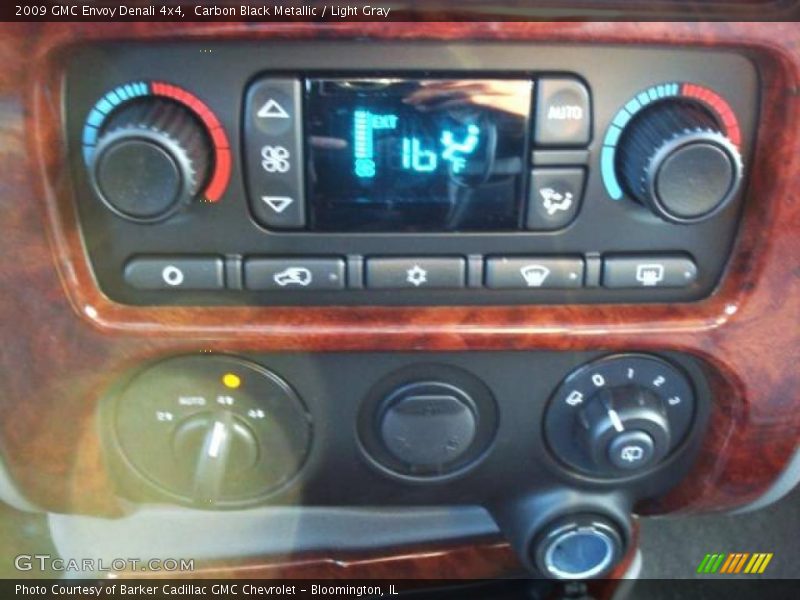 Carbon Black Metallic / Light Gray 2009 GMC Envoy Denali 4x4