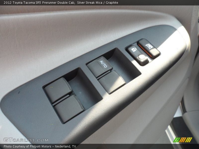 Silver Streak Mica / Graphite 2012 Toyota Tacoma SR5 Prerunner Double Cab