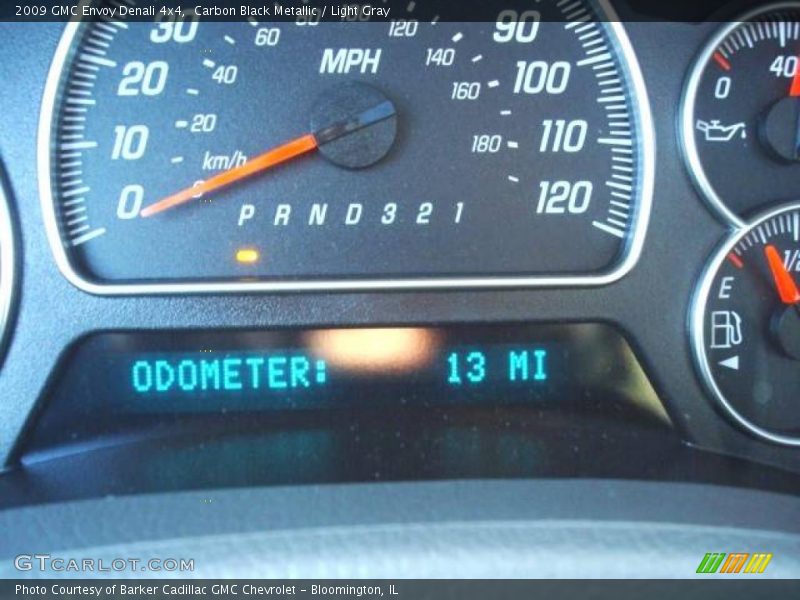 Carbon Black Metallic / Light Gray 2009 GMC Envoy Denali 4x4