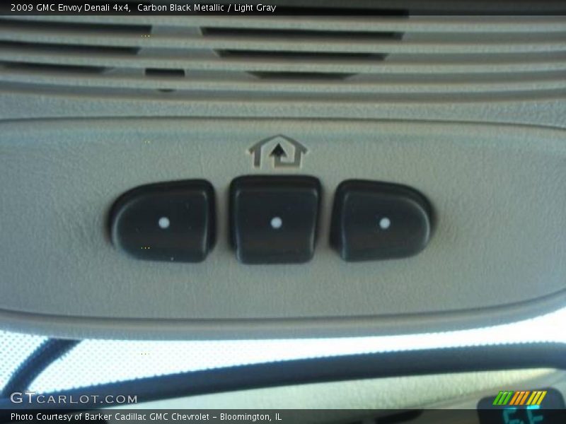Carbon Black Metallic / Light Gray 2009 GMC Envoy Denali 4x4