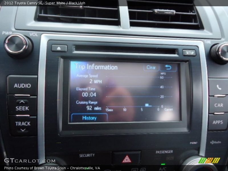 Super White / Black/Ash 2012 Toyota Camry SE