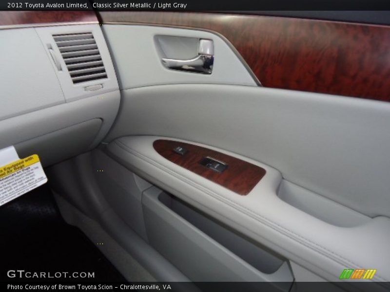 Classic Silver Metallic / Light Gray 2012 Toyota Avalon Limited