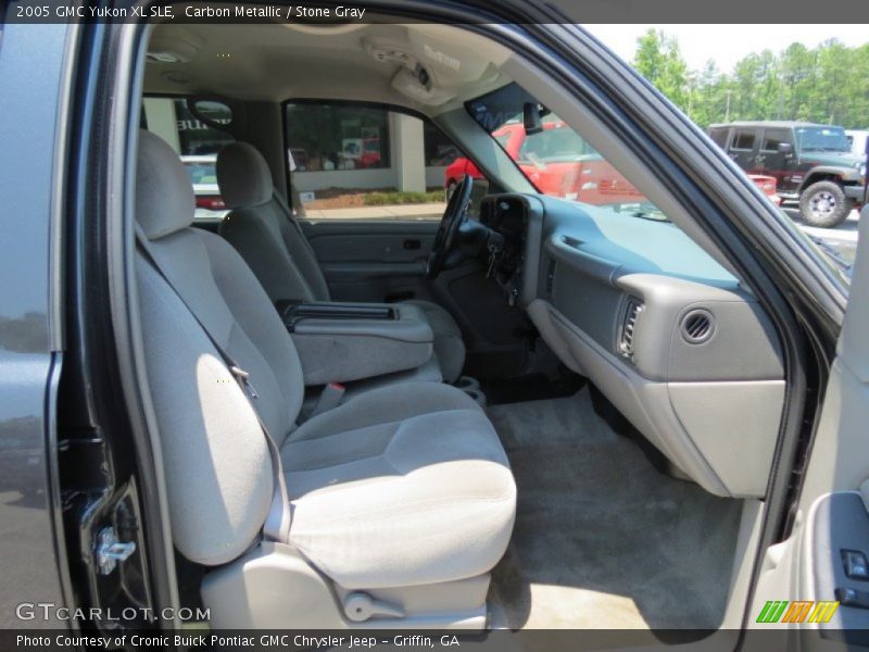 Carbon Metallic / Stone Gray 2005 GMC Yukon XL SLE