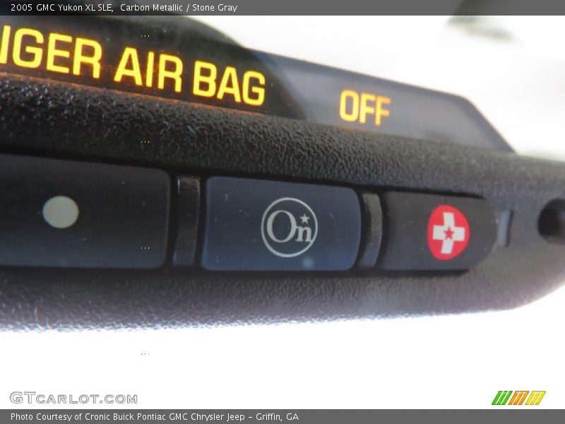 Carbon Metallic / Stone Gray 2005 GMC Yukon XL SLE