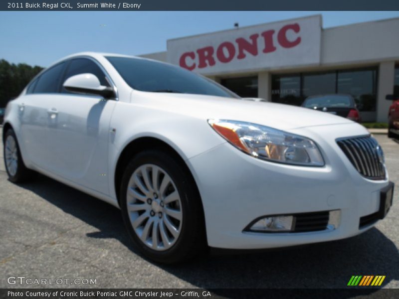 Summit White / Ebony 2011 Buick Regal CXL
