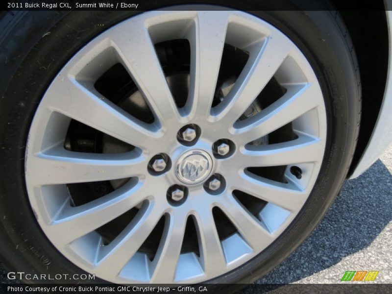 Summit White / Ebony 2011 Buick Regal CXL