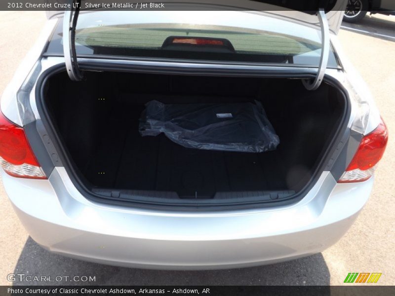 Silver Ice Metallic / Jet Black 2012 Chevrolet Cruze LT
