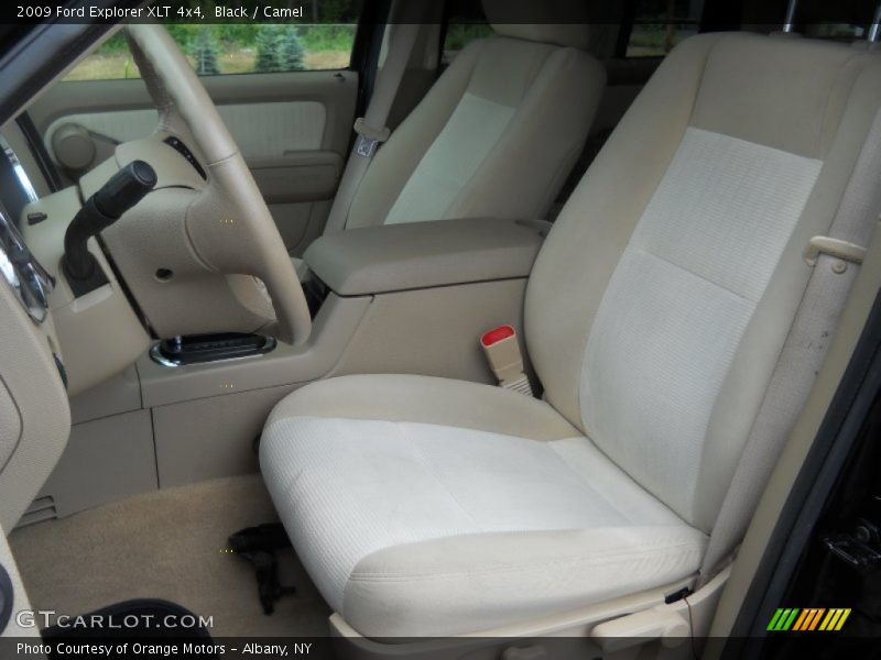 Black / Camel 2009 Ford Explorer XLT 4x4