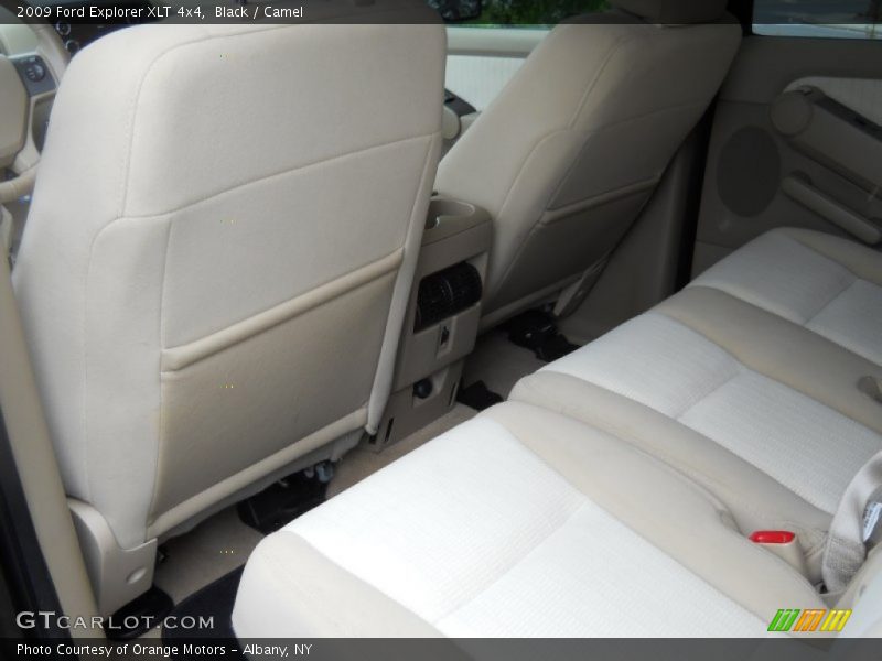 Black / Camel 2009 Ford Explorer XLT 4x4