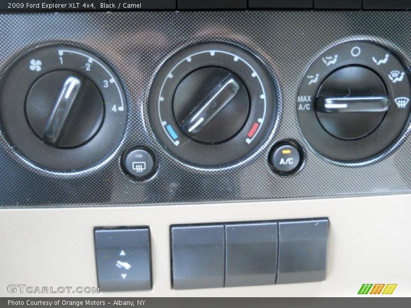 Black / Camel 2009 Ford Explorer XLT 4x4