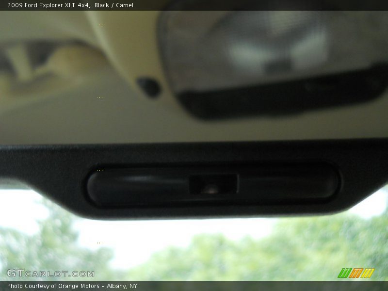 Black / Camel 2009 Ford Explorer XLT 4x4