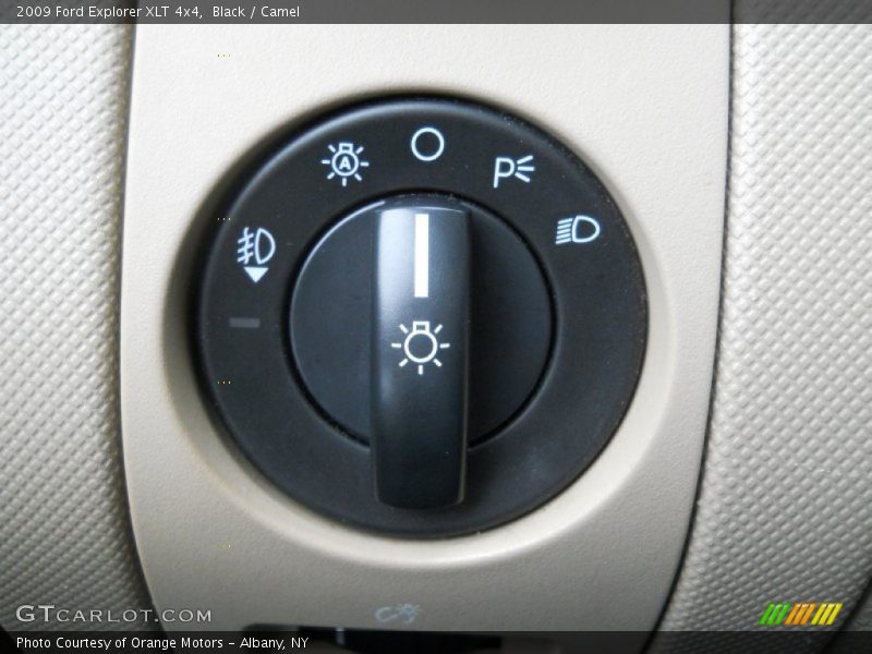 Black / Camel 2009 Ford Explorer XLT 4x4