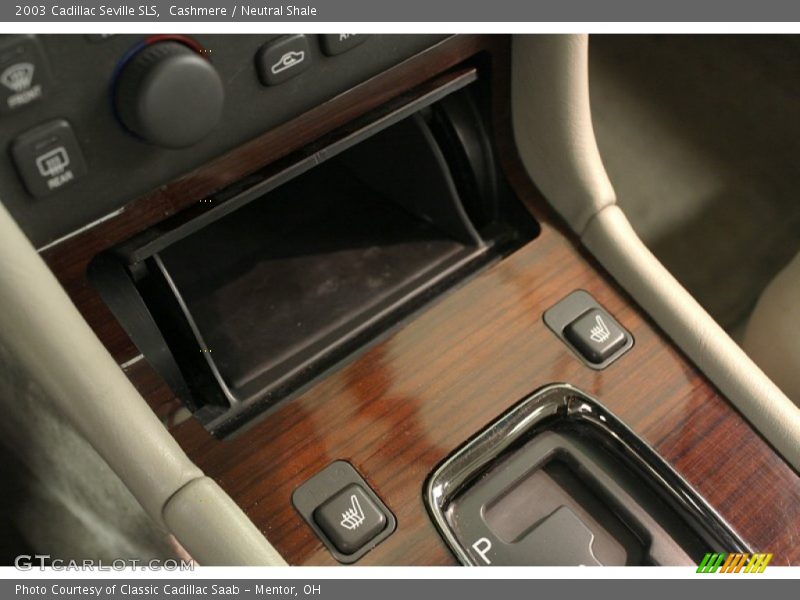 Cashmere / Neutral Shale 2003 Cadillac Seville SLS