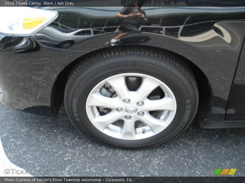 Black / Ash Gray 2010 Toyota Camry