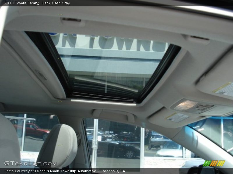 Black / Ash Gray 2010 Toyota Camry