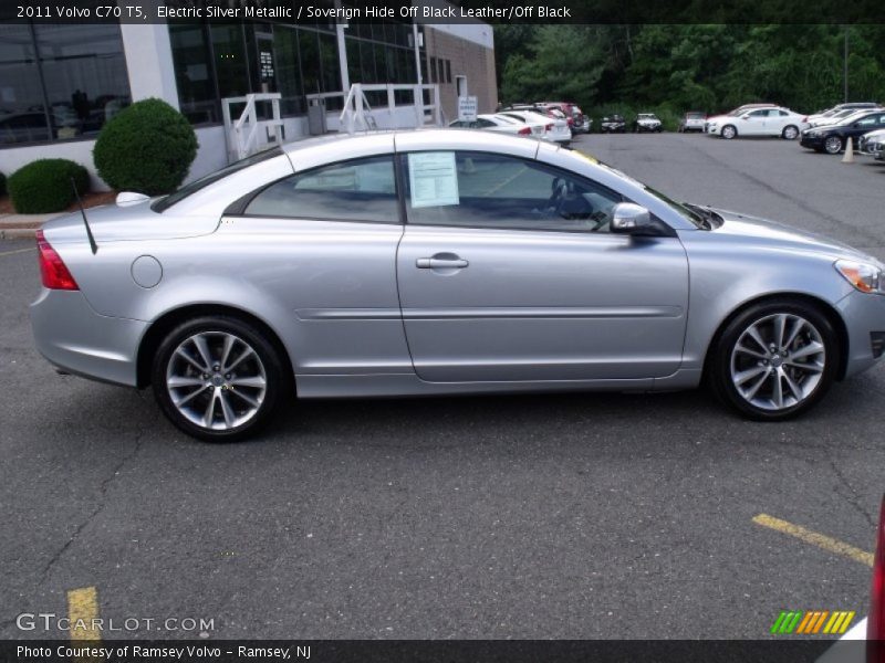 Electric Silver Metallic / Soverign Hide Off Black Leather/Off Black 2011 Volvo C70 T5