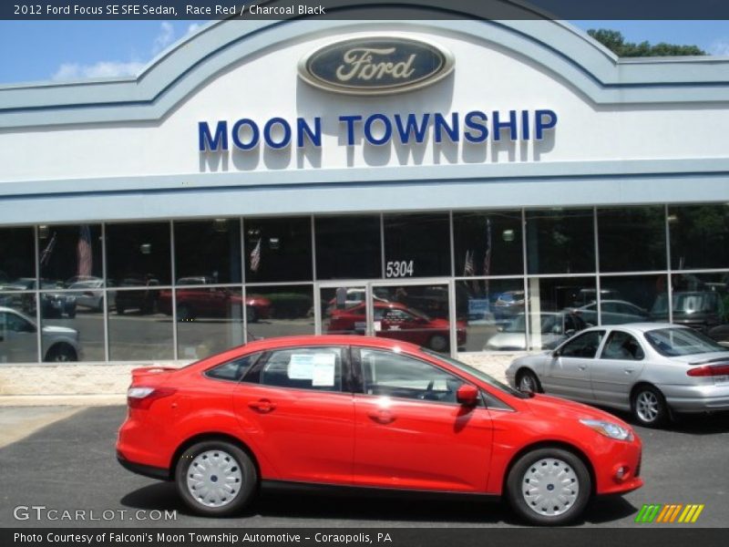 Race Red / Charcoal Black 2012 Ford Focus SE SFE Sedan