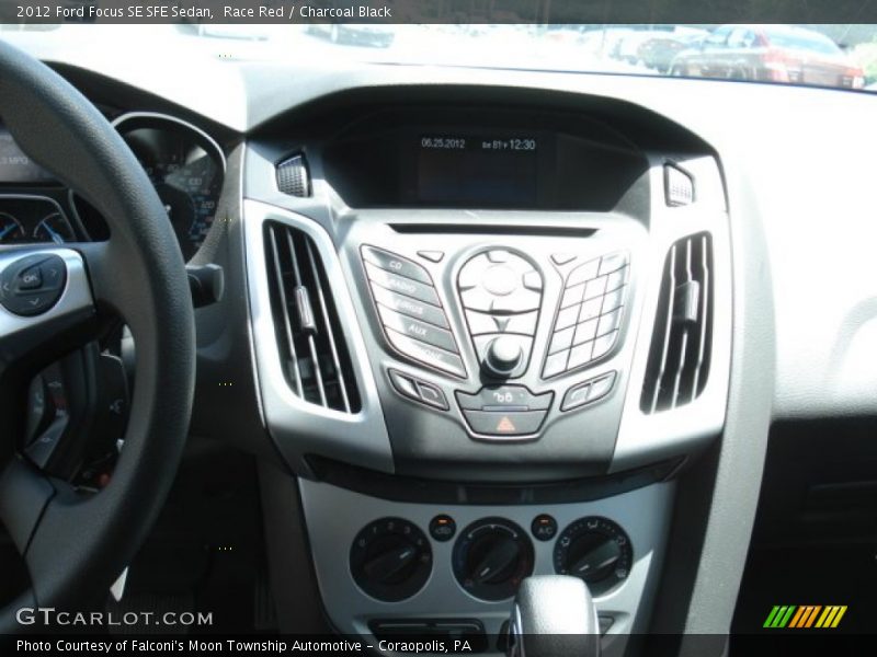 Race Red / Charcoal Black 2012 Ford Focus SE SFE Sedan