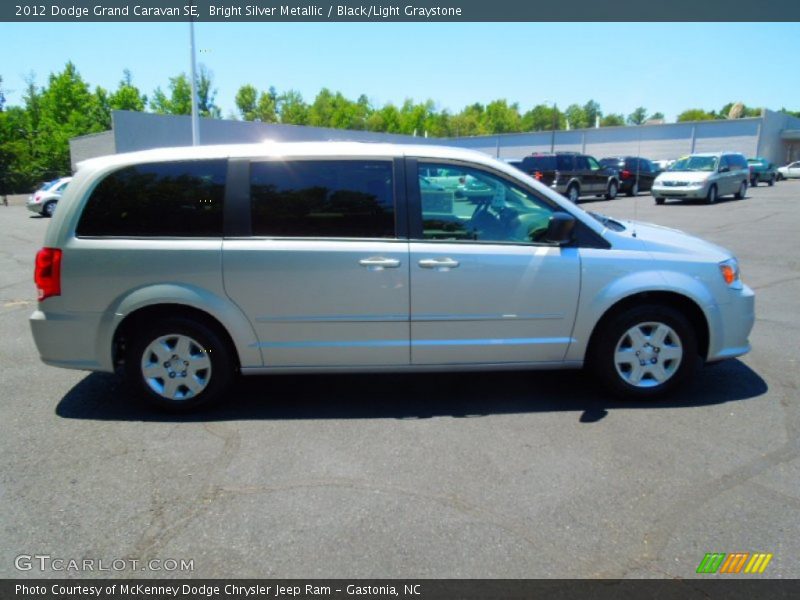 Bright Silver Metallic / Black/Light Graystone 2012 Dodge Grand Caravan SE