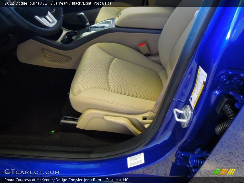 Blue Pearl / Black/Light Frost Beige 2012 Dodge Journey SE