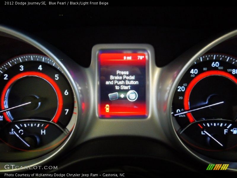 Blue Pearl / Black/Light Frost Beige 2012 Dodge Journey SE
