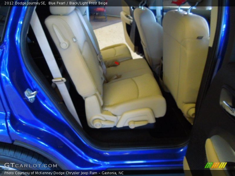 Blue Pearl / Black/Light Frost Beige 2012 Dodge Journey SE