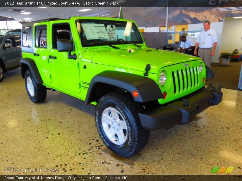 Gecko Green / Black 2012 Jeep Wrangler Unlimited Sport S 4x4