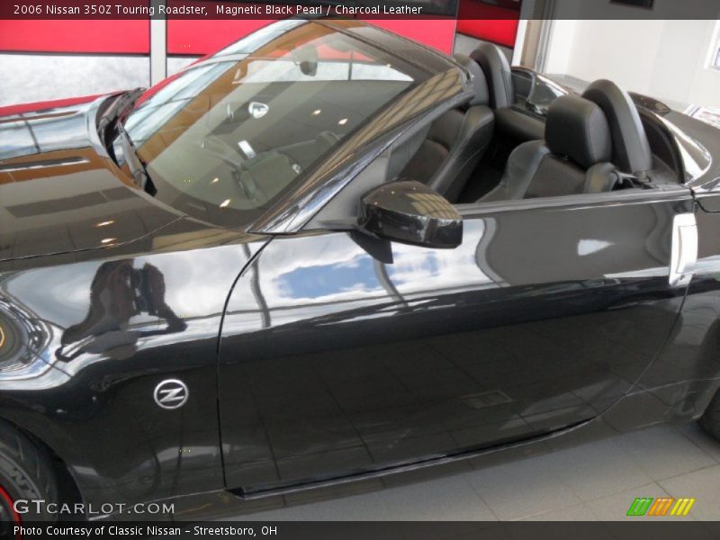 Magnetic Black Pearl / Charcoal Leather 2006 Nissan 350Z Touring Roadster