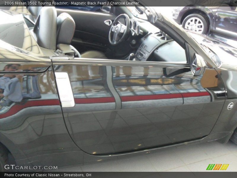 Magnetic Black Pearl / Charcoal Leather 2006 Nissan 350Z Touring Roadster