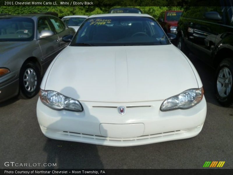 White / Ebony Black 2001 Chevrolet Monte Carlo LS