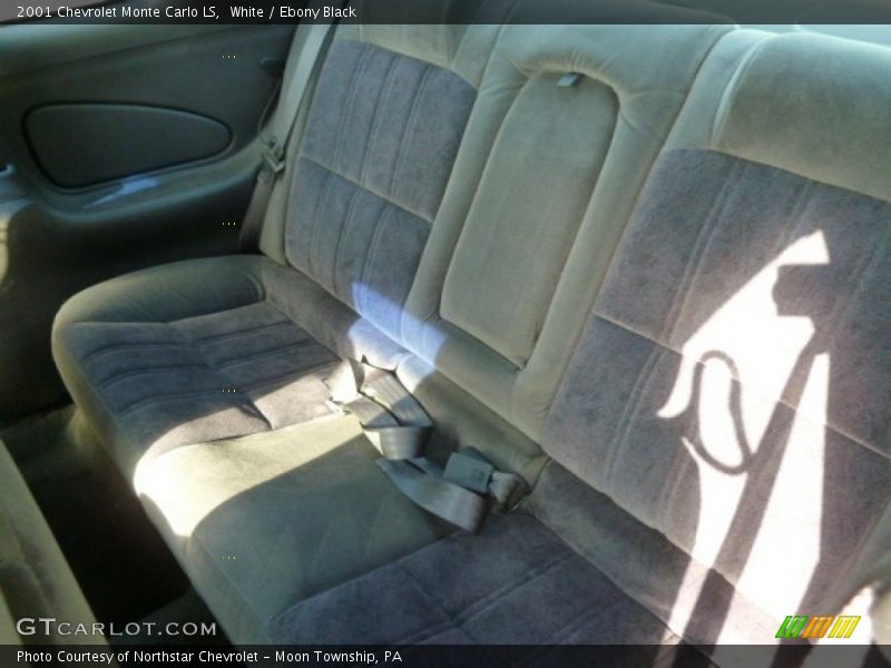 White / Ebony Black 2001 Chevrolet Monte Carlo LS
